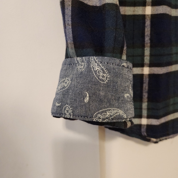 Jachs Girlfriend Women's Comfort Stretch Flannel Roll Up Sleeve Snap Shirt M - Picture 4 of 5